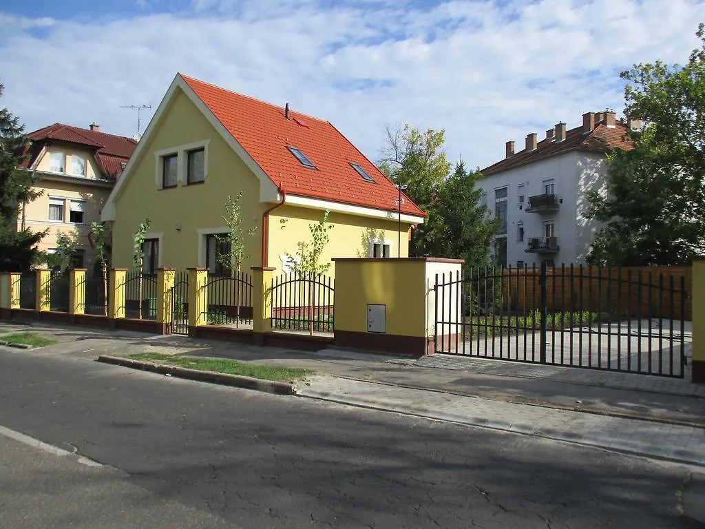 Poroszlay Apartman Debrecen